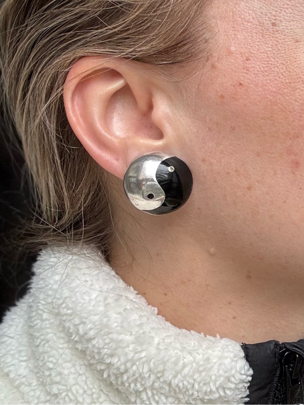 Black onyx and 925 silver clip on earrings